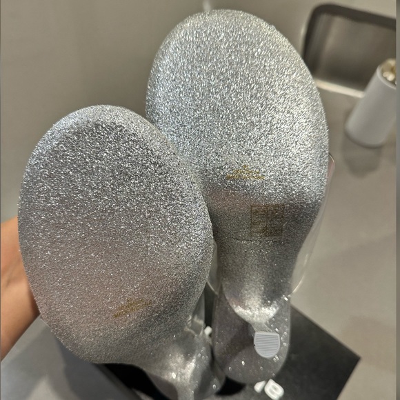 *SOLD* - Picture 5 of 9